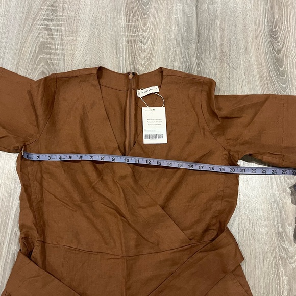 Everlane The Wrap Jumpsuit in Linen - Picture 12 of 15